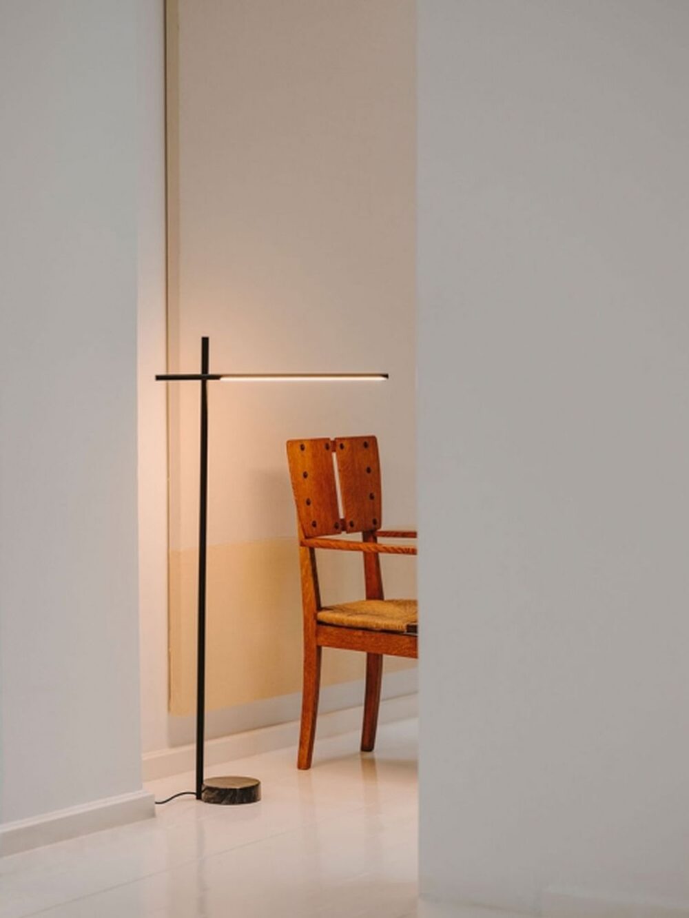 Tubs Floor Lamp